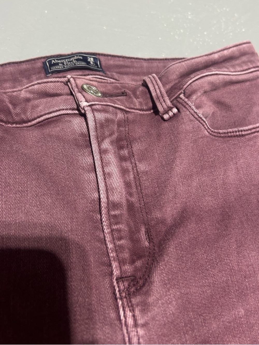 Abercrombie & Fitch Harper Super Skinny Plum / Burgundy Jeans (Women’s Size 6) - Picture 5 of 12